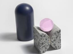Louis Grant, 'I build myself up,' 2023, blown, hot sculpted and cold worked glass, cement, glue, 18 x 16 x 18cm. Photo: Brenton McGeachie