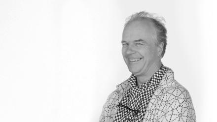 Vale Associate Professor David Hansen